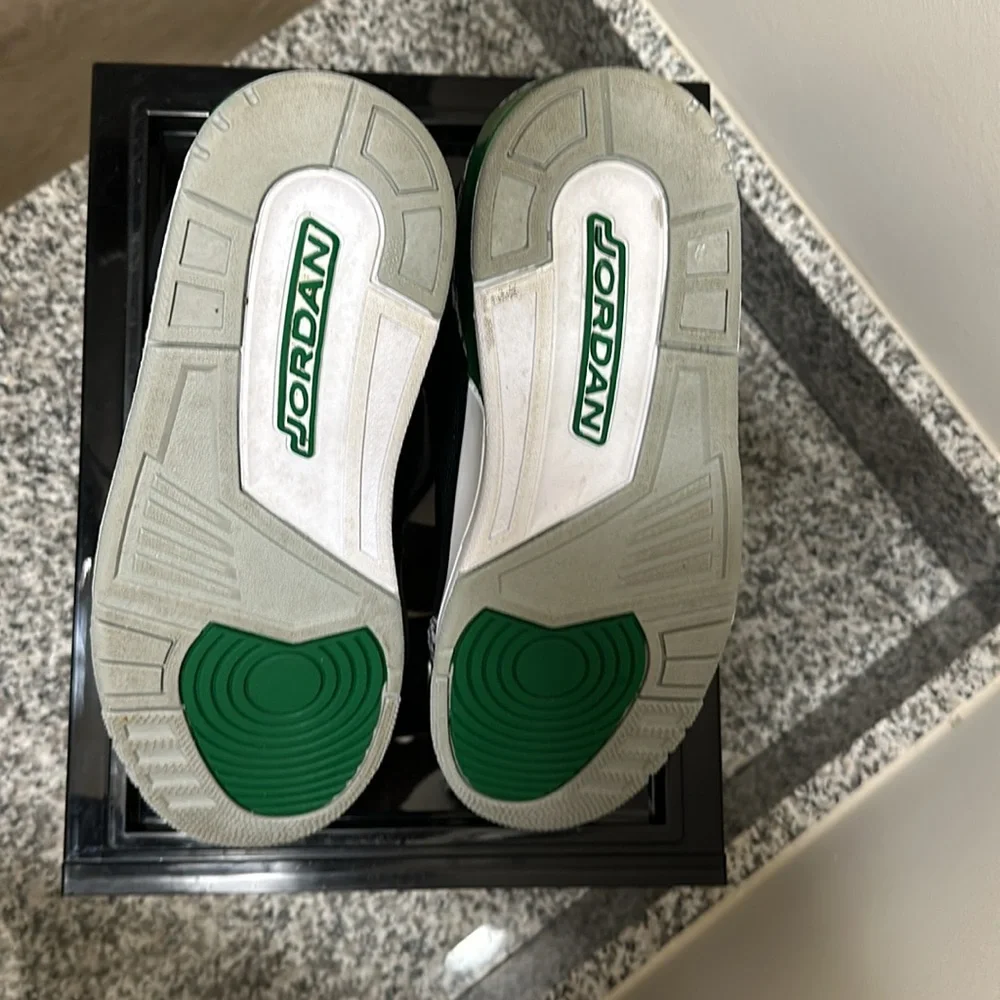 Jordan 3 retro ( Pine Green ) Size 10 US - Picture 8 of 9